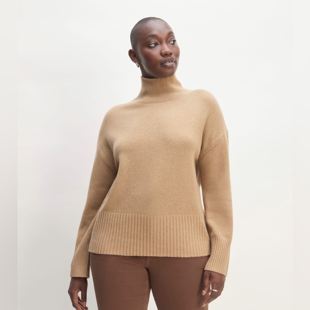 Everlane The Cashmere Oversized Turtleneck S light camel